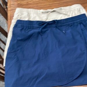Eddie Bauer Blue and Tan Wrap Mini Skorts Set